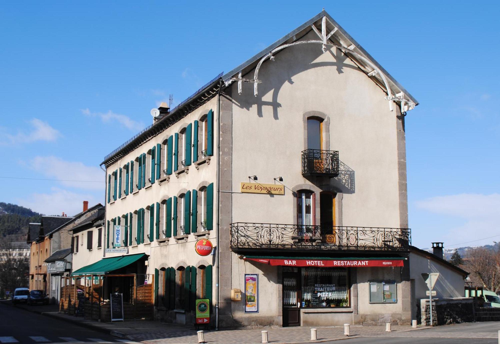 Hotel Des Voyageurs Chez Betty Neussargues en Pinatelle Exteriér fotografie