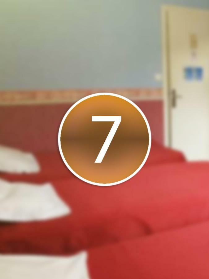 Hotel Des Voyageurs Chez Betty Neussargues en Pinatelle Pokoj fotografie